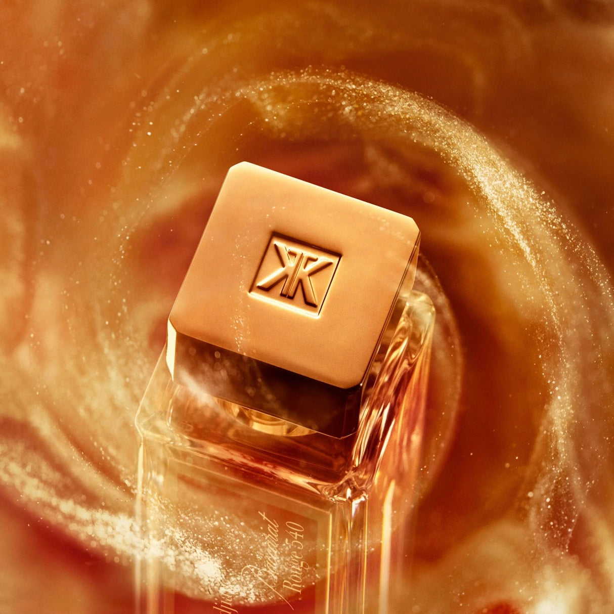 Maison Francis Kurkdjian Paris Baccarat Rouge 540 Eau de Parfum in , Perfumes by Maison Francis Kurkdjian. Merkmale: Maison Francis Kurkdjian Baccarat Rouge 540 Eau de Parfum. Verfügbar bei ParfümReich.