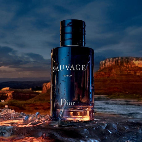 Dior Sauvage Parfum in , Perfumes by DIOR. Merkmale: . Verfügbar bei ParfümReich.