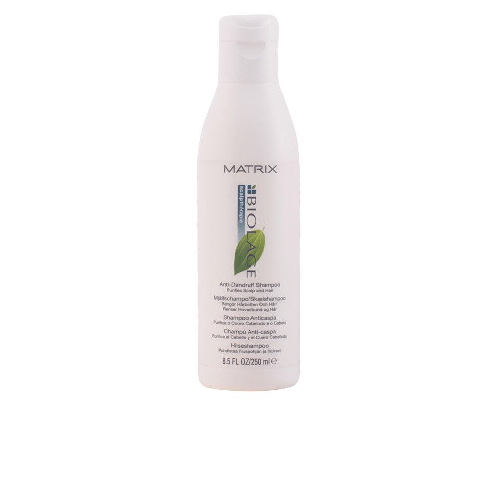 BIOLAGE SCALPTHERAPIE anti dandruff shampoo 250 ml in , Hair by BIOLAGE. Merkmale: . Verfügbar bei ParfümReich.