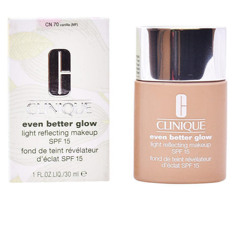 CLINIQUE EVEN BETTER GLOW light reflecting makeup SPF15 30 ml in CN70 VANILLA , Makeup by CLINIQUE. Merkmale: . Verfügbar bei ParfümReich.