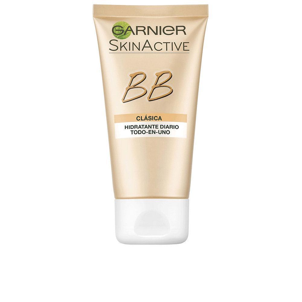 GARNIER SKIN NATURALS BB CREAM classic #light in , Makeup by GARNIER. Merkmale: . Verfügbar bei ParfümReich.