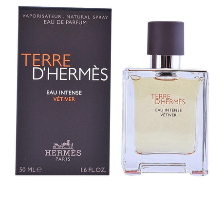 Hermès Terre D'hermès Eau Intense Vetiver Eau De Parfum Für Männer in 50 ml , Perfumes by HERMÈS. Merkmale: . Verfügbar bei ParfümReich.