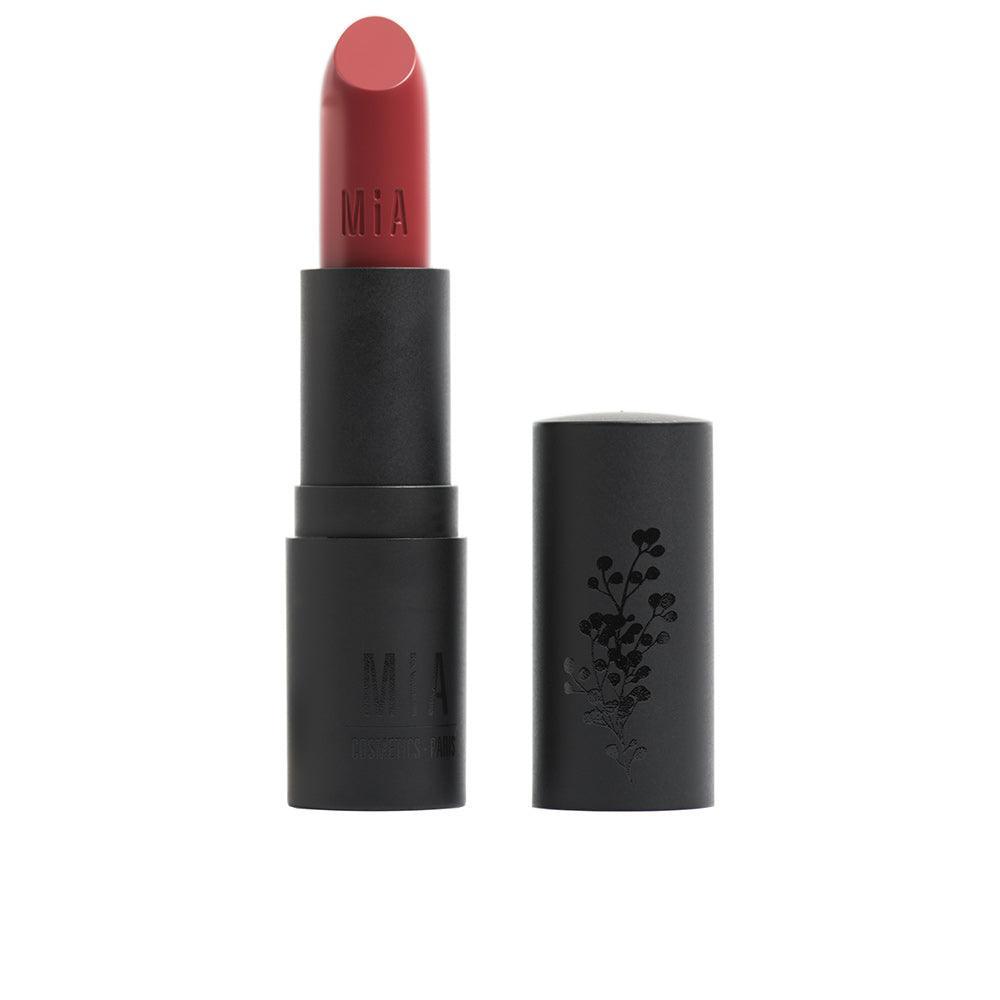 MIA COSMETICS PARIS MOISTURIZING LIPSTICK moisturizing lipstick in crimson carnation , Makeup by MIA COSMETICS PARIS. Merkmale: . Verfügbar bei ParfümReich.