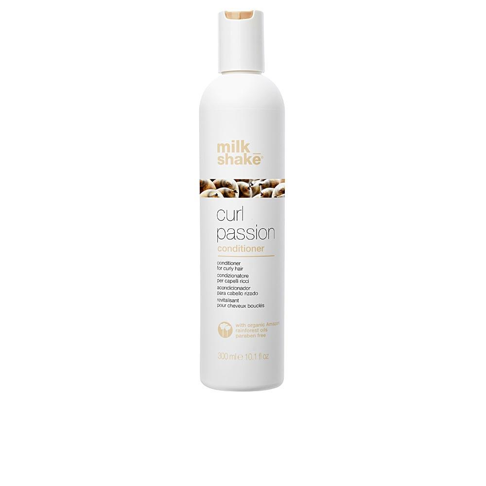 MILK SHAKE CURL PASSION conditioner 300 ml in , Hair by MILK SHAKE. Merkmale: . Verfügbar bei ParfümReich.