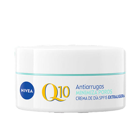 NIVEA Q10 anti-wrinkle extra-light day cream SPF15 50 ml in , Facial Cosmetics by NIVEA. Merkmale: . Verfügbar bei ParfümReich.