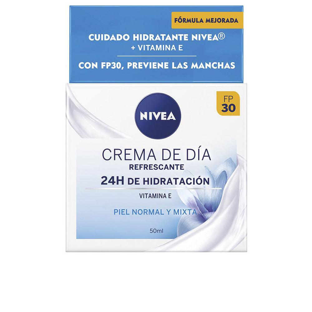 NIVEA REFRESHING DAY CREAM hydration and refreshing SPF30 50 ml in , Facial Cosmetics by NIVEA. Merkmale: . Verfügbar bei ParfümReich.