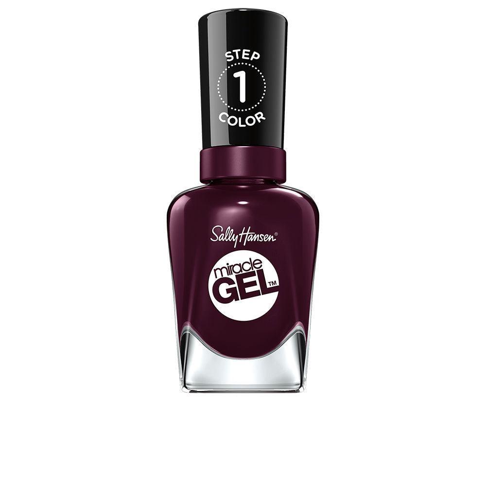 SALLY HANSEN MIRACLE GEL Nail Polish Collection in Cabernet With Bae , Makeup by SALLY HANSEN. Merkmale: . Verfügbar bei ParfümReich.