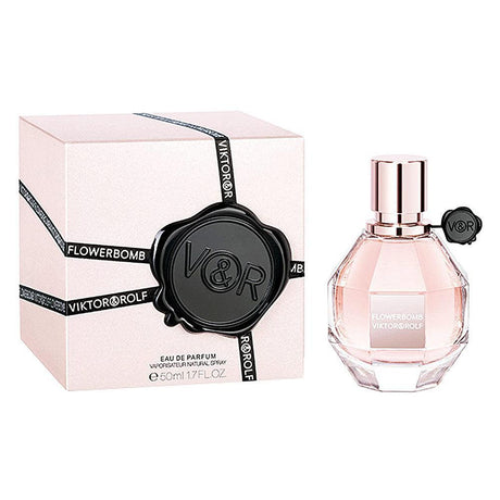 Viktor & Rolf Flowerbomb Eau De Parfum Für Frauen in 50 ml , Perfumes by VIKTOR & ROLF. Merkmale: . Verfügbar bei ParfümReich.