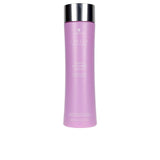 ALTERNA CAVIAR SMOOTHING ANTI-FRIZZ conditioner 250 ml in , Hair by ALTERNA. Merkmale: . Verfügbar bei ParfümReich.