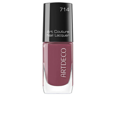 ARTDECO ART COUTURE nail lacquer 10 ml in 714 - Must Wear , Makeup by ARTDECO. Merkmale: . Verfügbar bei ParfümReich.