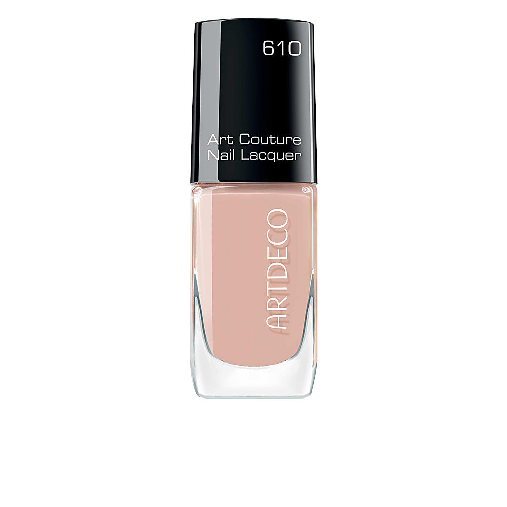 ARTDECO ART COUTURE nail lacquer 10 ml in Nude , Makeup by ARTDECO. Merkmale: . Verfügbar bei ParfümReich.