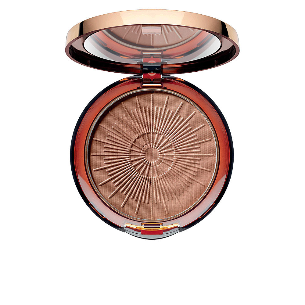 ARTDECO BRONZING POWDER COMPACT longasting in 30-Terracotta , Makeup by ARTDECO. Merkmale: . Verfügbar bei ParfümReich.