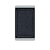 ARTDECO EYESHADOW PEARL 0.8 gr in 02 - Pearly Anthracite , Makeup by ARTDECO. Merkmale: . Verfügbar bei ParfümReich.