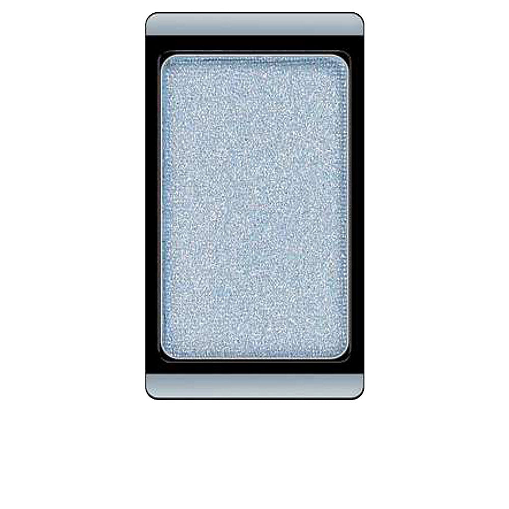 ARTDECO EYESHADOW PEARL 0.8 gr in Pearly Baby Blue , Makeup by ARTDECO. Merkmale: . Verfügbar bei ParfümReich.