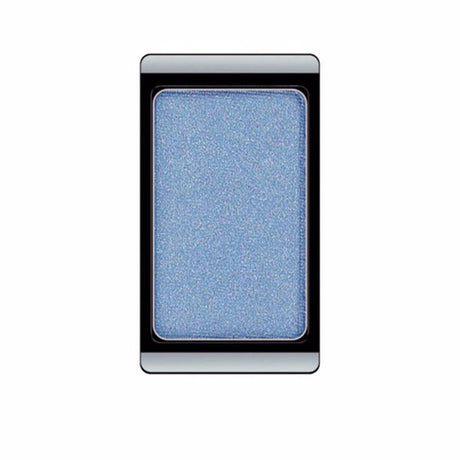 ARTDECO EYESHADOW PEARL 0.8 gr in 73 - pearly blue sky , Makeup by ARTDECO. Merkmale: . Verfügbar bei ParfümReich.