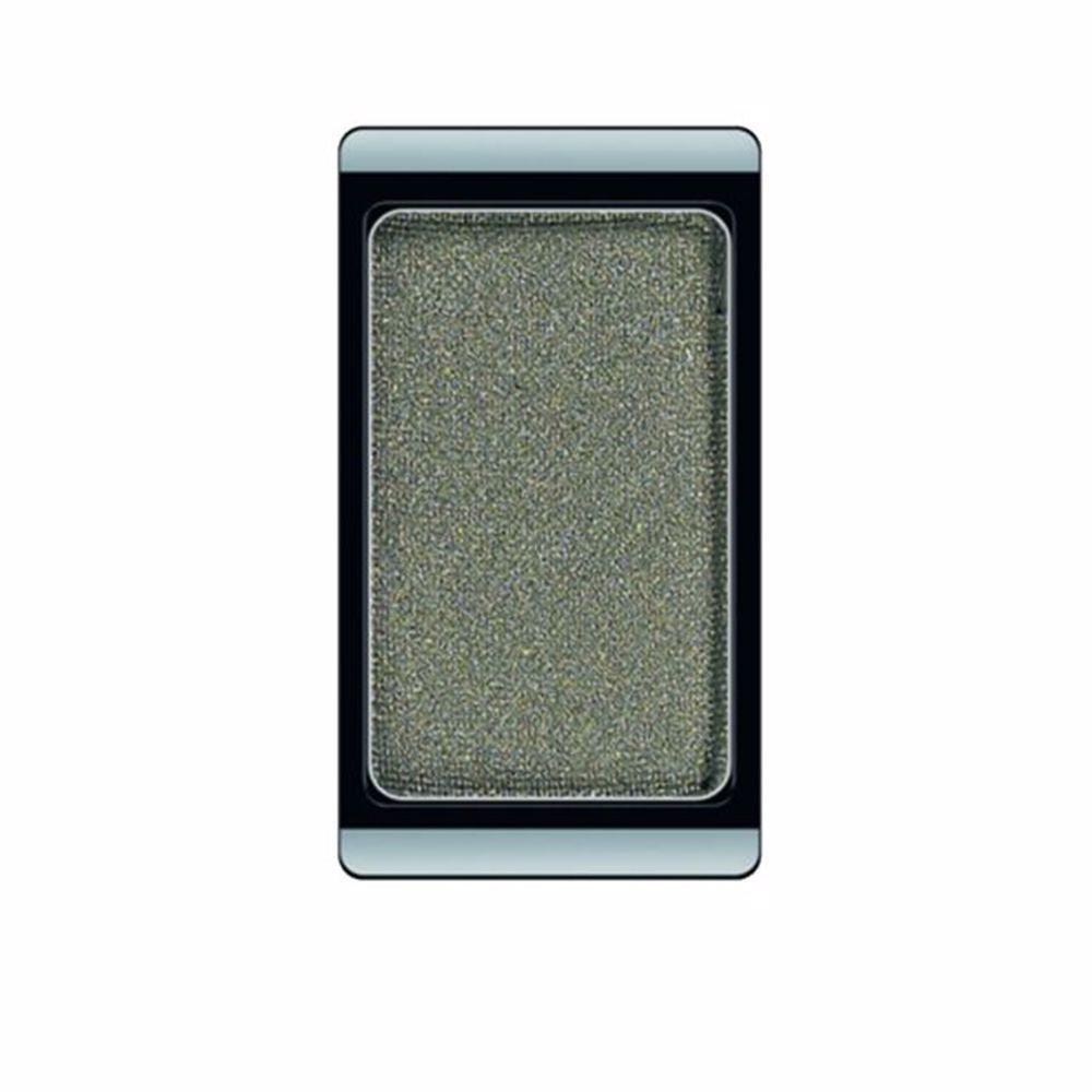 ARTDECO EYESHADOW PEARL 0.8 gr in 40 - pearly medium pine green , Makeup by ARTDECO. Merkmale: . Verfügbar bei ParfümReich.