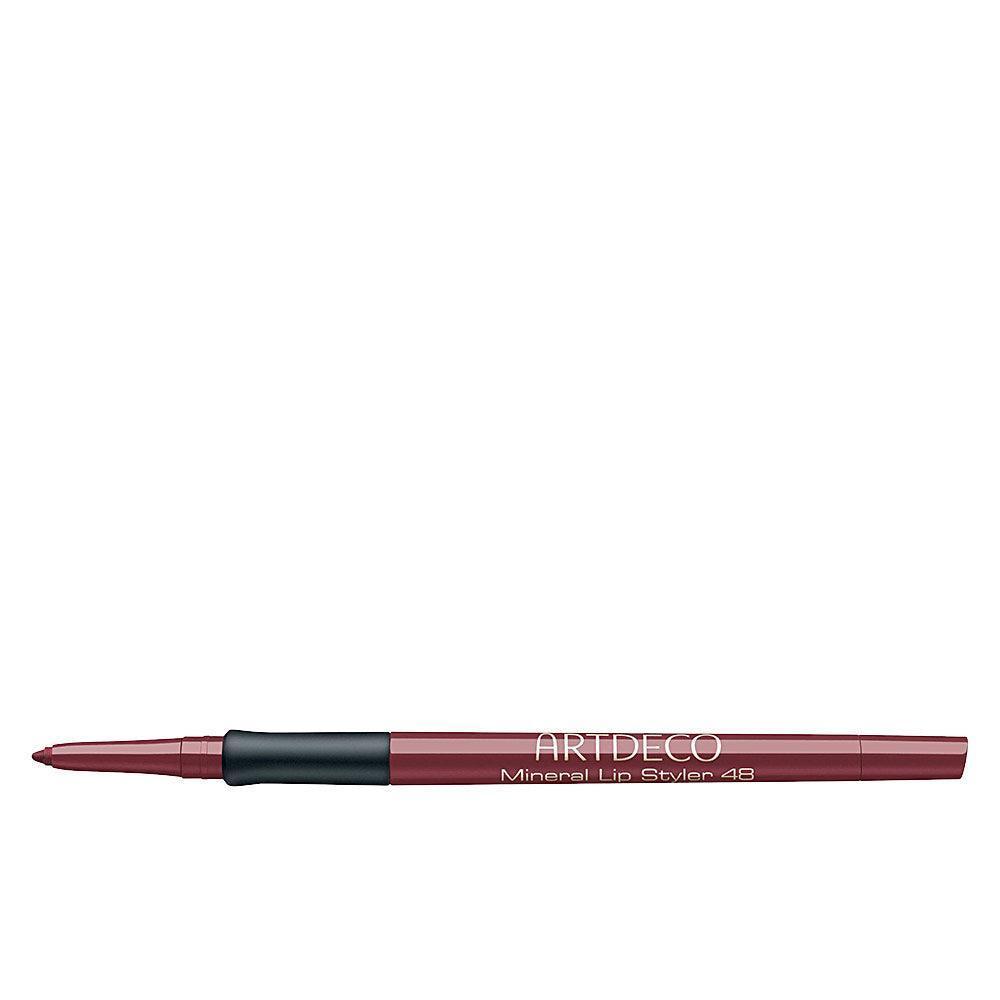 ARTDECO MINERAL lip styler 0.4 gr in 48 - Mineral Black Cherry Queen , Makeup by ARTDECO. Merkmale: . Verfügbar bei ParfümReich.