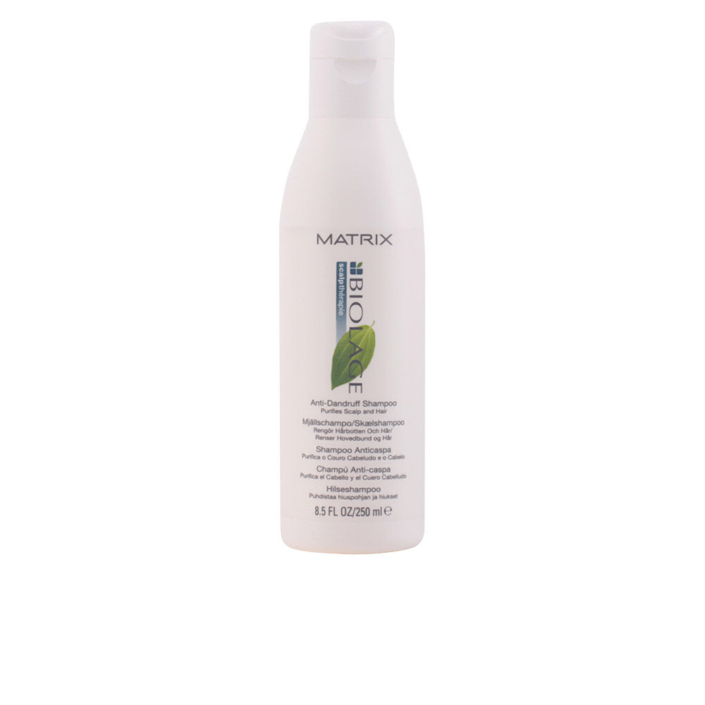 BIOLAGE SCALPTHERAPIE anti dandruff shampoo 250 ml in , Hair by BIOLAGE. Merkmale: . Verfügbar bei ParfümReich.