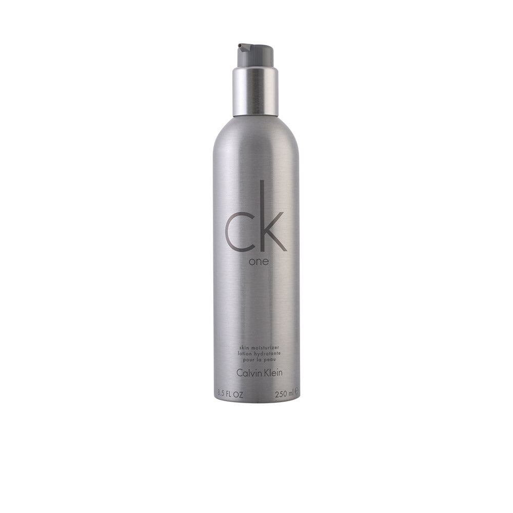 CALVIN KLEIN CK ONE skin moisturizer 250 ml in , Body Cosmetics by CALVIN KLEIN. Merkmale: . Verfügbar bei ParfümReich.