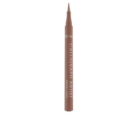 CATRICE CALLIGRAPH ARTIST matte liner 1.1 ml in Roasted Nuts , Makeup by CATRICE. Merkmale: . Verfügbar bei ParfümReich.