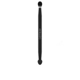 CATRICE MAGIC PERFECTORS duo eyeshadow brush 1 u in , Makeup by CATRICE. Merkmale: . Verfügbar bei ParfümReich.