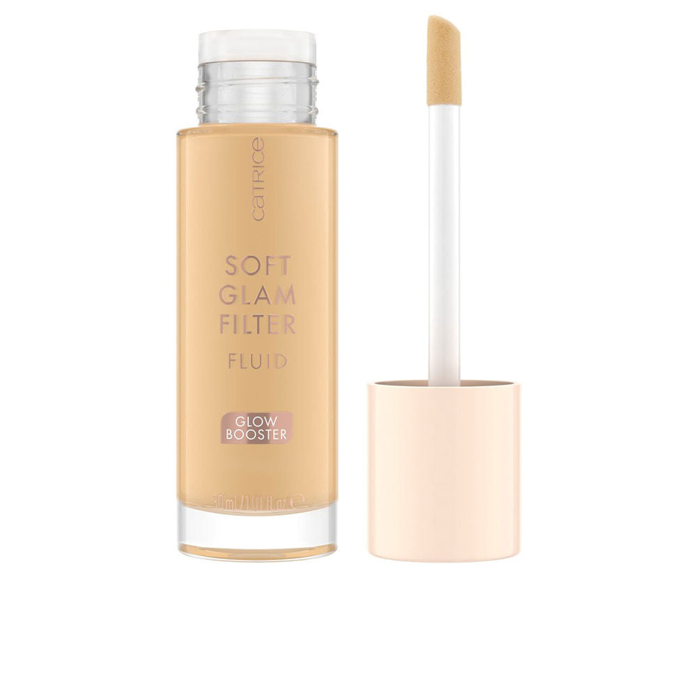 CATRICE SOFT GLAM FILTER fluid glow booster 30 ml in Light-Medium , Makeup by CATRICE. Merkmale: . Verfügbar bei ParfümReich.