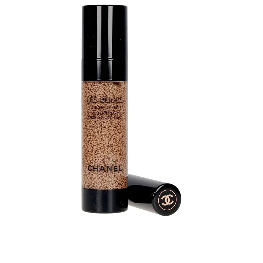 CHANEL LES BEIGES water-fresh complexion touch in B30 , Makeup by CHANEL. Merkmale: . Verfügbar bei ParfümReich.