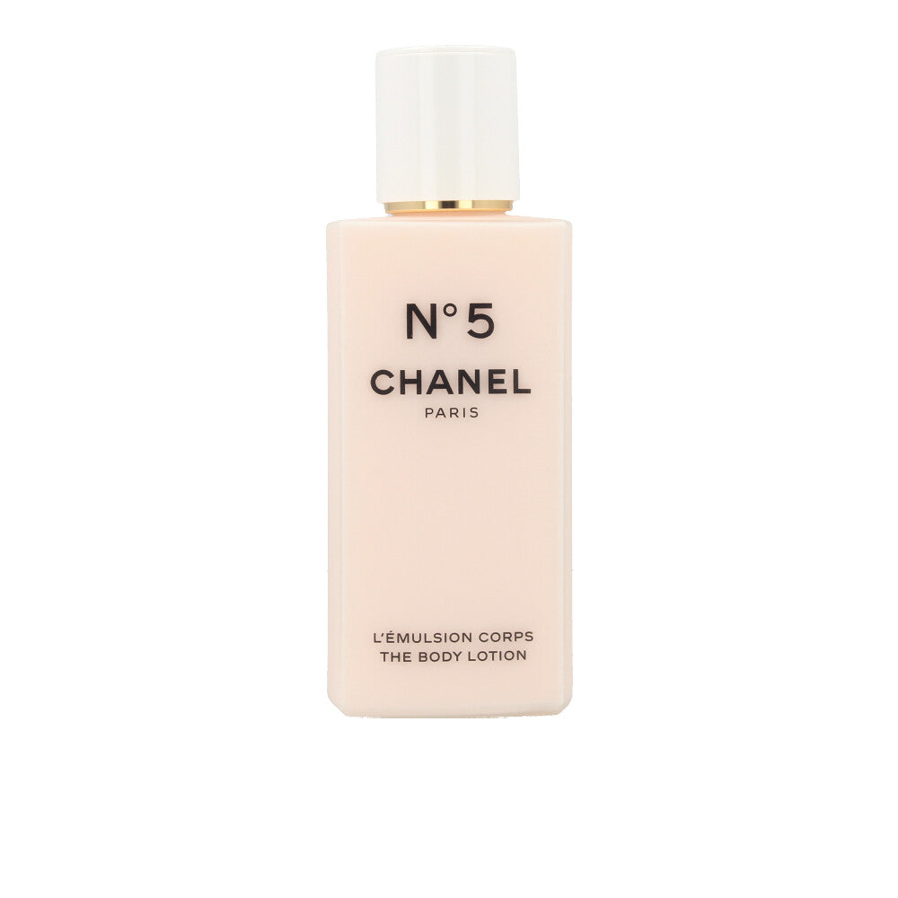 CHANEL Nº 5 emulsion corps 200 ml in , Body Cosmetics by CHANEL. Merkmale: . Verfügbar bei ParfümReich.