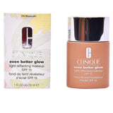 CLINIQUE EVEN BETTER GLOW light reflecting makeup SPF15 30 ml in hot jelly , Makeup by CLINIQUE. Merkmale: . Verfügbar bei ParfümReich.