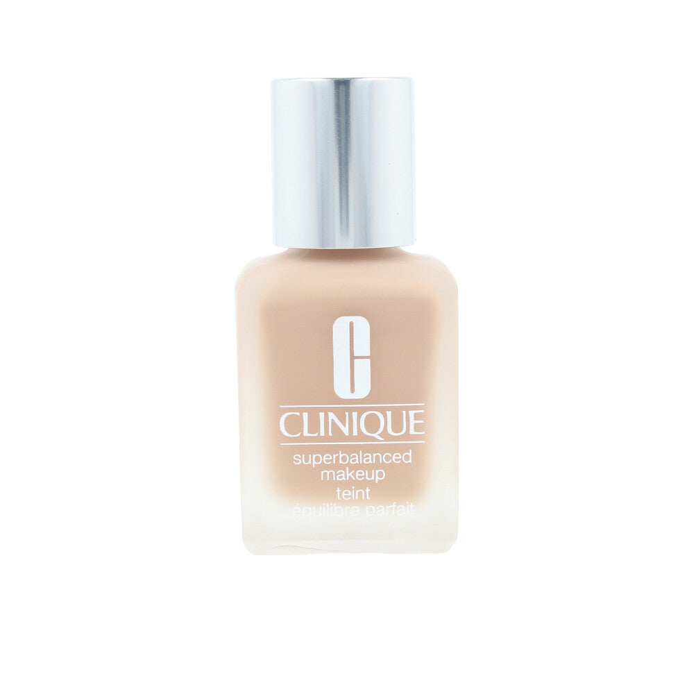 CLINIQUE SUPERBALANCED fluid 30 ml in Sand , Makeup by CLINIQUE. Merkmale: . Verfügbar bei ParfümReich.