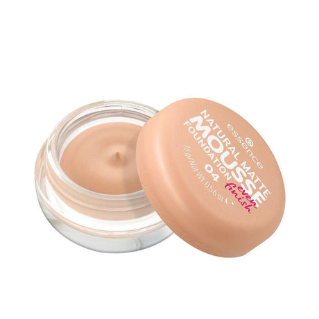 ESSENCE NATURAL MATTE mousse makeup base 16 gr in 04 - matt ivory , Makeup by ESSENCE. Merkmale: . Verfügbar bei ParfümReich.