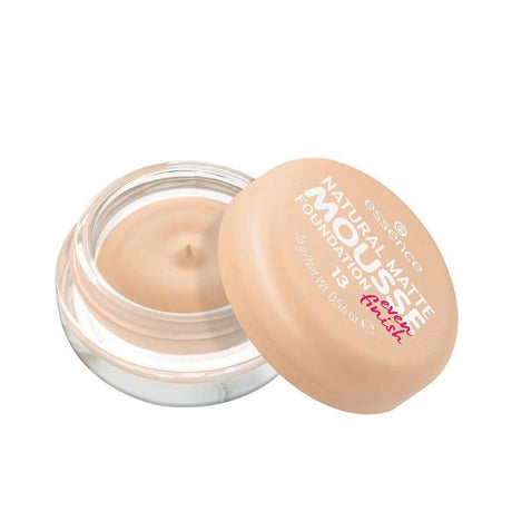 ESSENCE NATURAL MATTE mousse makeup base 16 gr in 13 - matt porcelain , Makeup by ESSENCE. Merkmale: . Verfügbar bei ParfümReich.