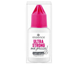 ESSENCE ULTRA STRONG AND PRECISE! nail glue 8 gr in , Makeup by ESSENCE. Merkmale: . Verfügbar bei ParfümReich.