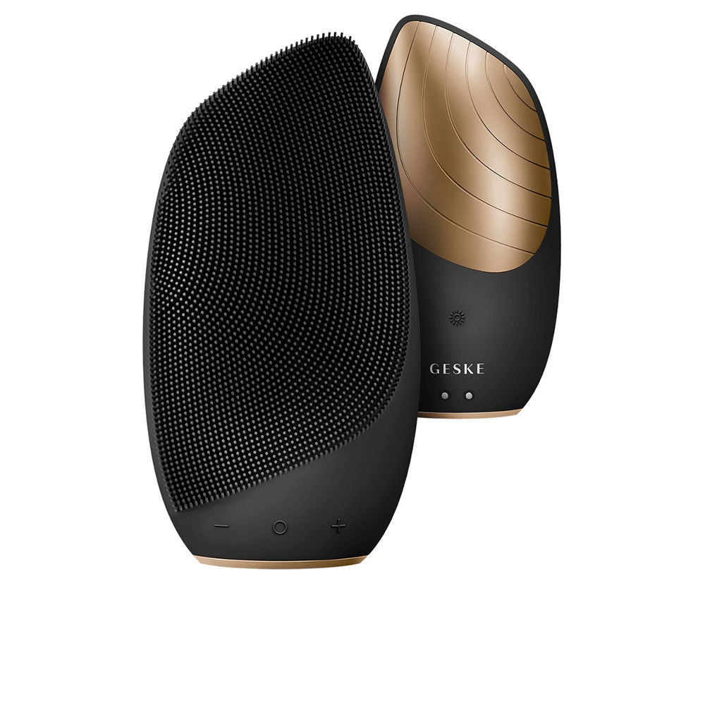 GESKE SMART APP GUIDED 6-in-1 sonic facial brush in Black , Facial Cosmetics by GESKE. Merkmale: . Verfügbar bei ParfümReich.