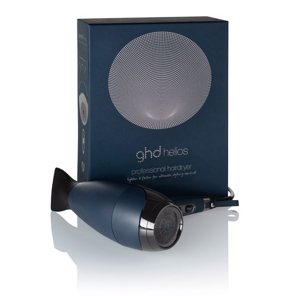 GHD ghd helios professional hair dryer in Blue , Hair by GHD. Merkmale: . Verfügbar bei ParfümReich.