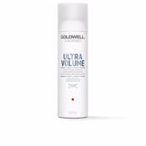 GOLDWELL ULTRA VOLUME bodifying dry shampoo 250 ml in , Hair by GOLDWELL. Merkmale: . Verfügbar bei ParfümReich.