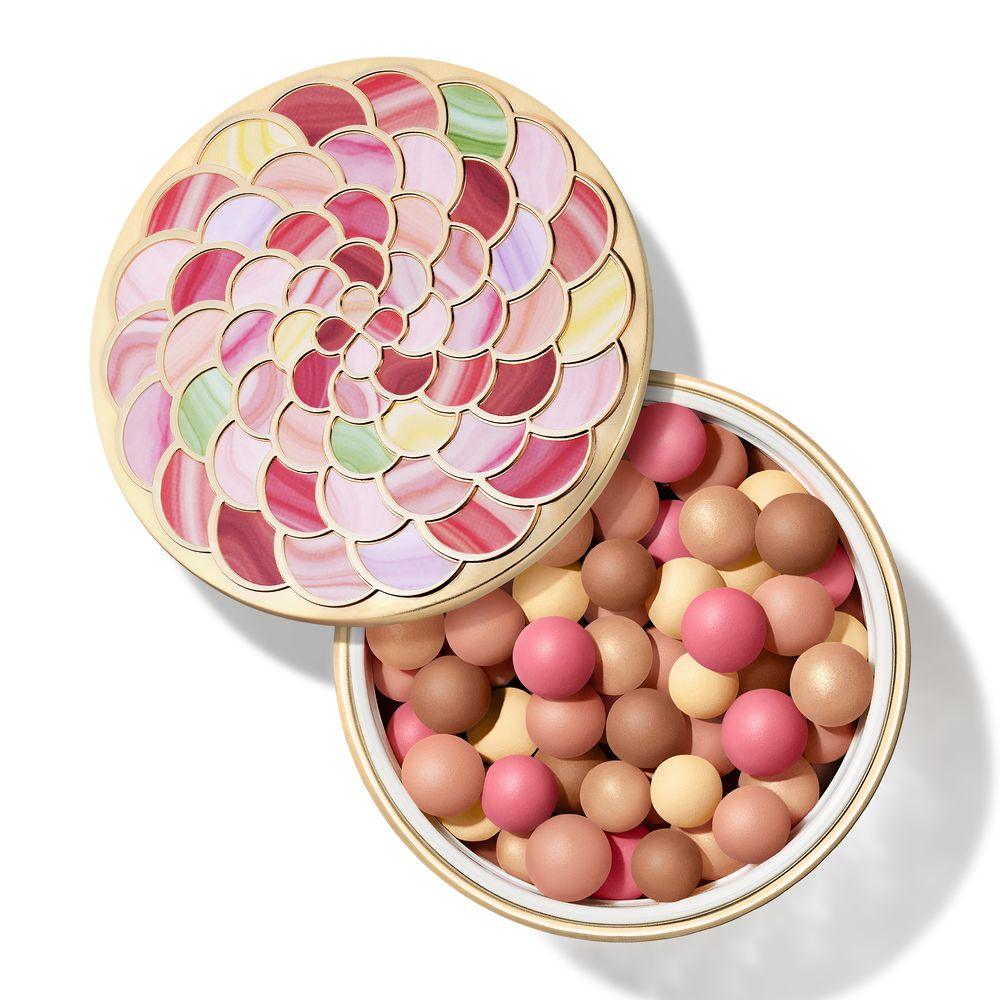 GUERLAIN MÉTÉORITES illuminating pearls #04-Amber 25 gr in , Makeup by GUERLAIN. Merkmale: . Verfügbar bei ParfümReich.
