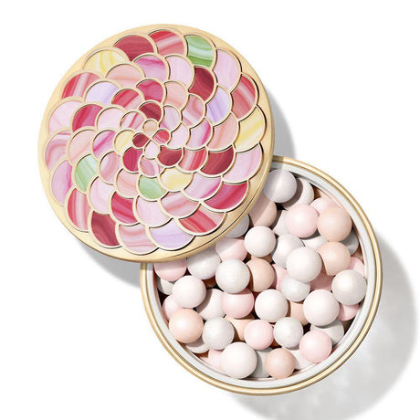 GUERLAIN MÉTÉORITES illuminating pearls 25 gr in pearl , Makeup by GUERLAIN. Merkmale: . Verfügbar bei ParfümReich.