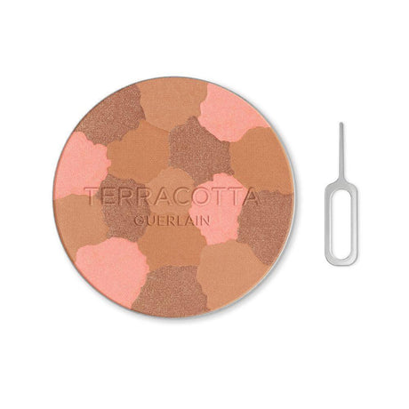 GUERLAIN TERRACOTTA LIGHT light bronzing powder recharge 10 gr in , Makeup by GUERLAIN. Merkmale: . Verfügbar bei ParfümReich.