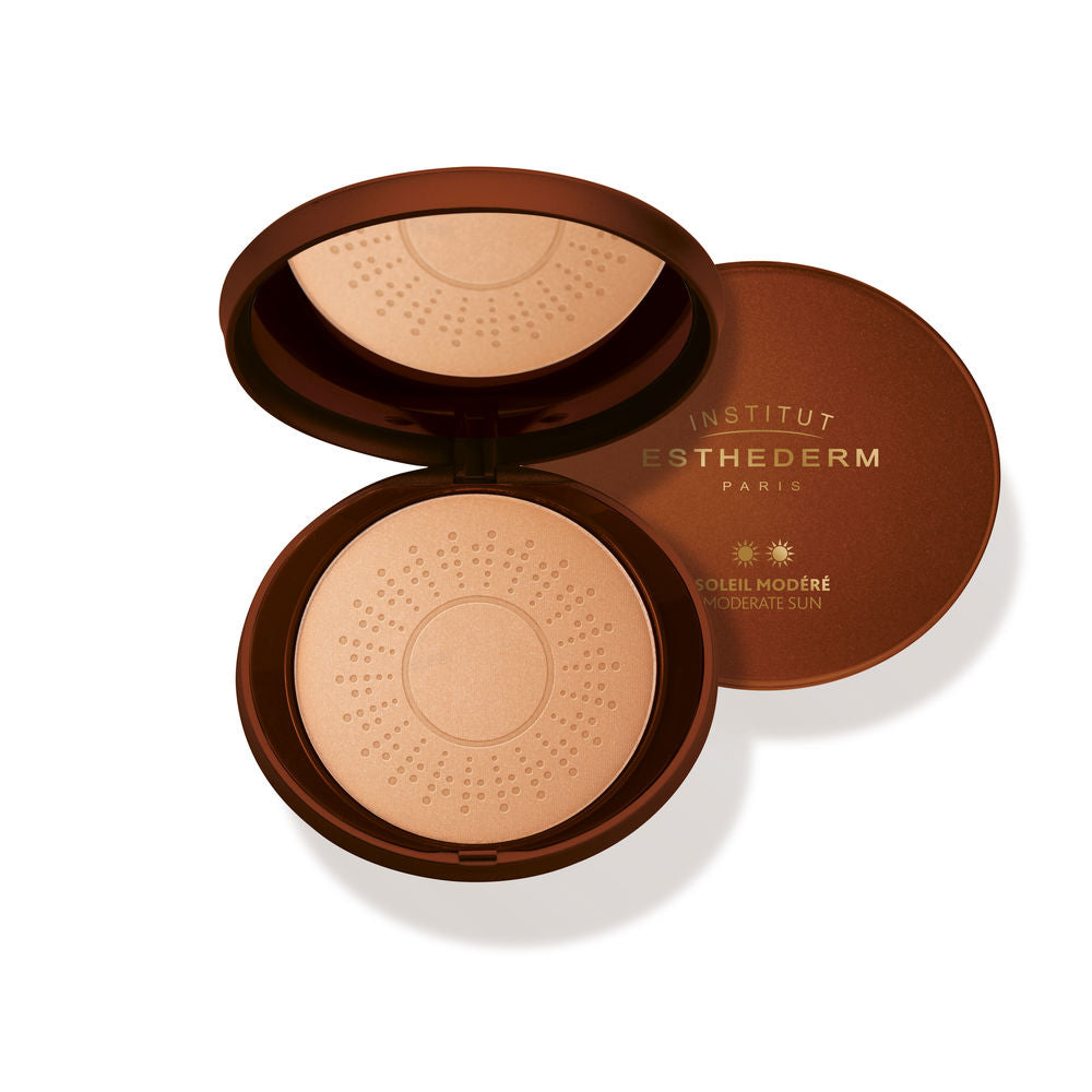 INSTITUT ESTHEDERM REFLETS DE SOLEIL illuminating powder 15 gr in , Makeup by INSTITUT ESTHEDERM. Merkmale: . Verfügbar bei ParfümReich.