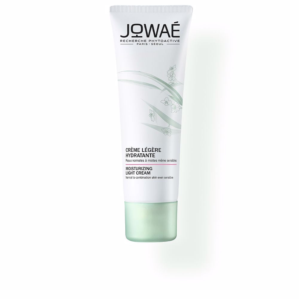 JOWAÉ MOISTURIZING light cream 40 ml in , Facial Cosmetics by JOWAÉ. Merkmale: . Verfügbar bei ParfümReich.