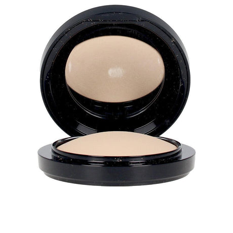 MAC MINERALIZE SKINFINISH natural powder in light plus , Makeup by MAC. Merkmale: . Verfügbar bei ParfümReich.