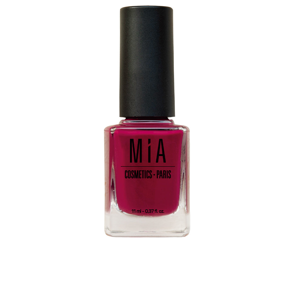 MIA COSMETICS PARIS ENAMEL in #magenta , Makeup by MIA COSMETICS PARIS. Merkmale: . Verfügbar bei ParfümReich.