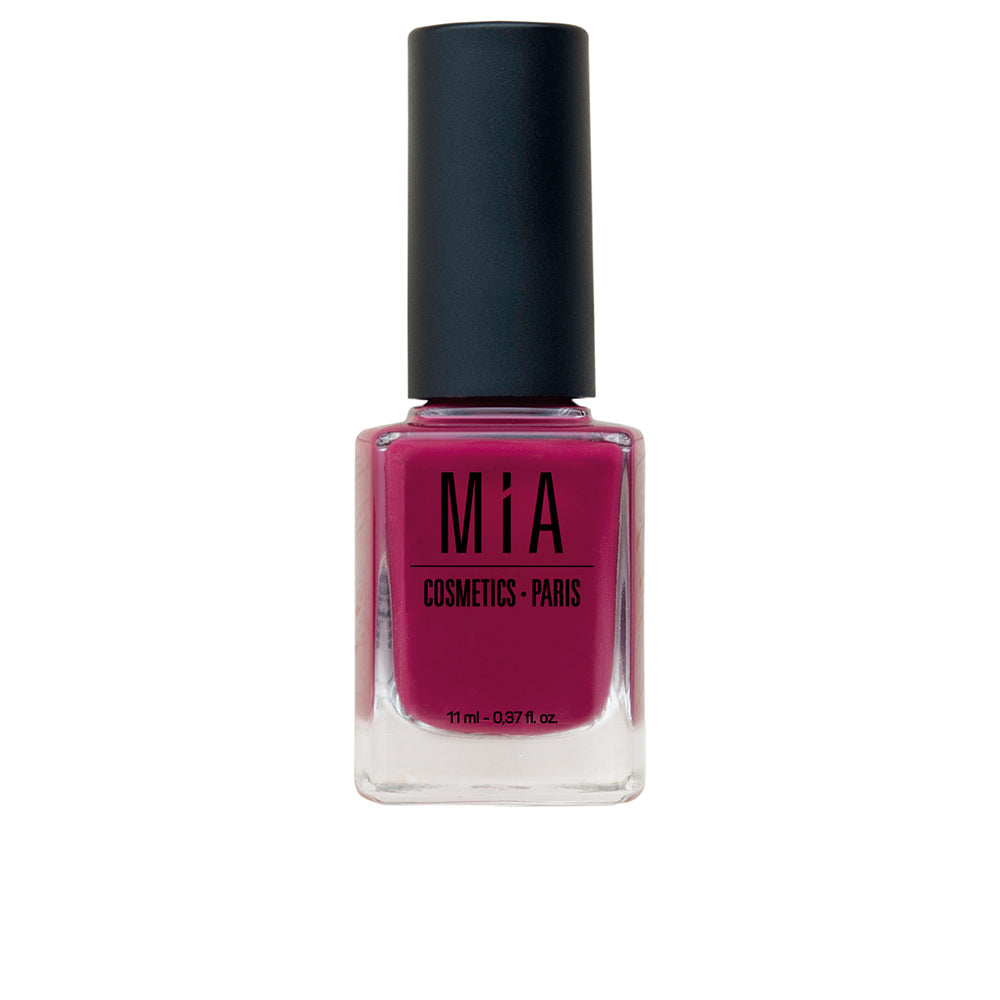 MIA COSMETICS PARIS NAIL POLISH in Crimson Cherry , Makeup by MIA COSMETICS PARIS. Merkmale: . Verfügbar bei ParfümReich.