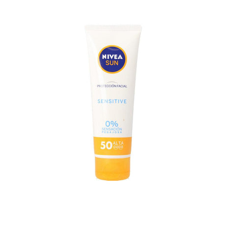 NIVEA SUN FACIAL sensitive SPF50 50 ml in , Sun Care by NIVEA. Merkmale: . Verfügbar bei ParfümReich.