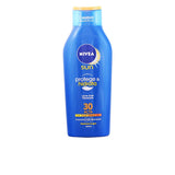NIVEA SUN PROTECTS&amp;HYDRATES milk SPF30 400 ml in , Sun Care by NIVEA. Merkmale: . Verfügbar bei ParfümReich.