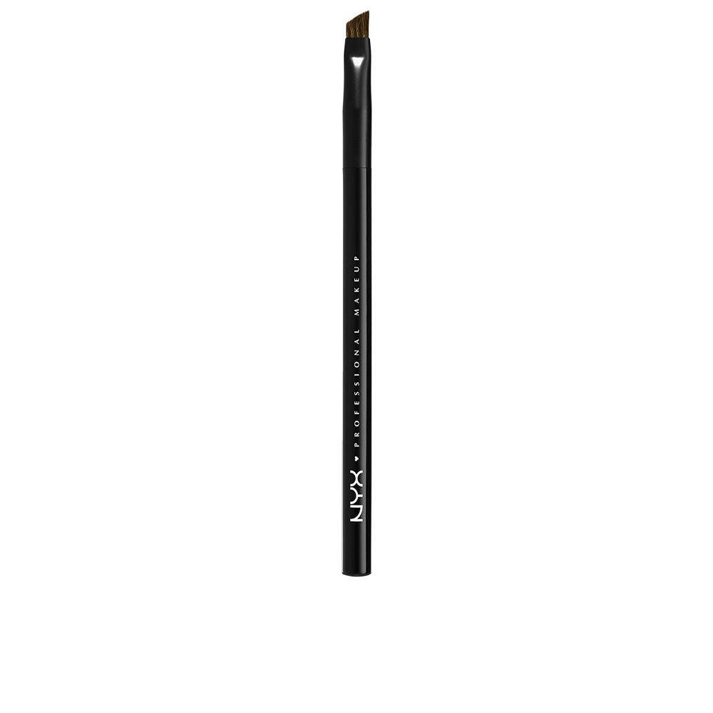 NYX PROFESSIONAL MAKE UP PRO BRUSH angled 1 u in , Makeup by NYX PROFESSIONAL MAKE UP. Merkmale: . Verfügbar bei ParfümReich.