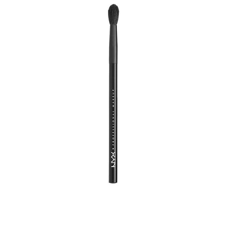 NYX PROFESSIONAL MAKE UP PRO BRUSH crease 1 u in , Makeup by NYX PROFESSIONAL MAKE UP. Merkmale: . Verfügbar bei ParfümReich.