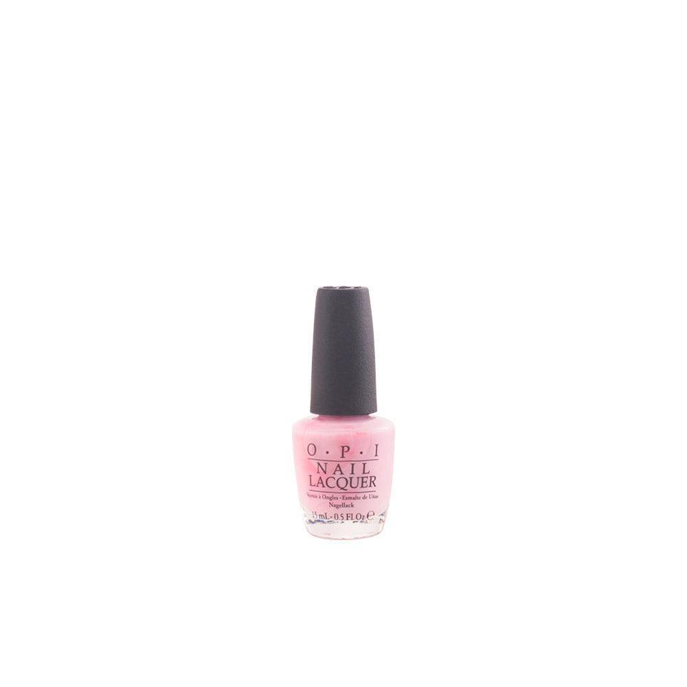 OPI NAIL LACQUER Nail polish lasting up to 7 days 15 ml in Mod About You , Makeup by OPI. Merkmale: . Verfügbar bei ParfümReich.