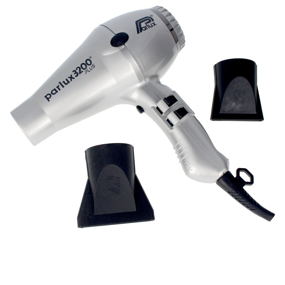 PARLUX PARLUX 3200 PLUS hairdryer in Silver , Hair by PARLUX. Merkmale: . Verfügbar bei ParfümReich.